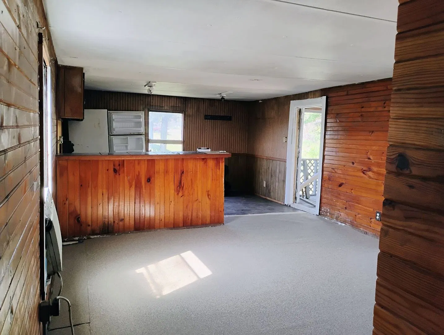 2 bed, 1.0 bath, $450 — Photo 4
