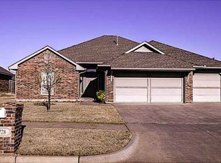 728 Dana Dr, Yukon, OK 73099