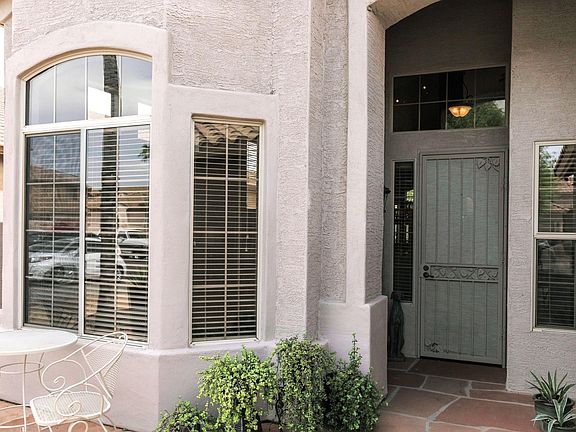 4th image of 763 W Carob Way