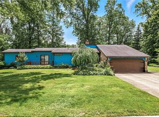 3021 Carlton Dr NW, Warren, OH