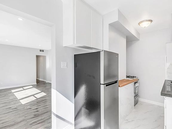 5th image of 425 N Oakhurst Dr #F80cda1ad