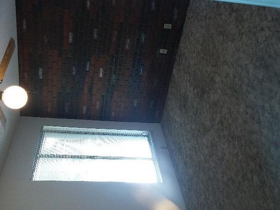 5th image of 696 San Antonio Ct