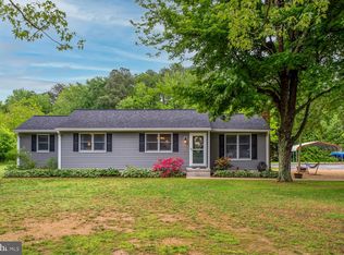 49187 Trapp Rd, Saint Inigoes, MD 20684
