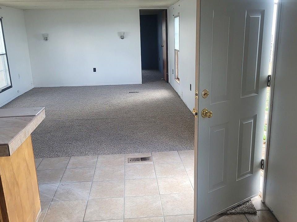 1st image of 39 Cedar Lane Dr