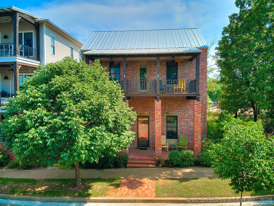 1st image of 34 Park St