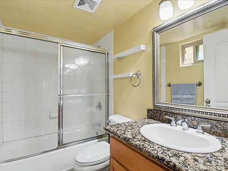 2744 B St #106 — Photo 15