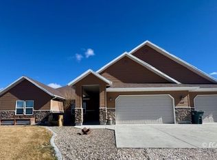 510 Poplar Dr, Spring Creek, NV 89815