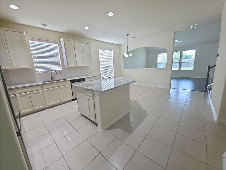 20242 Fossil Valley Ln — Photo 7