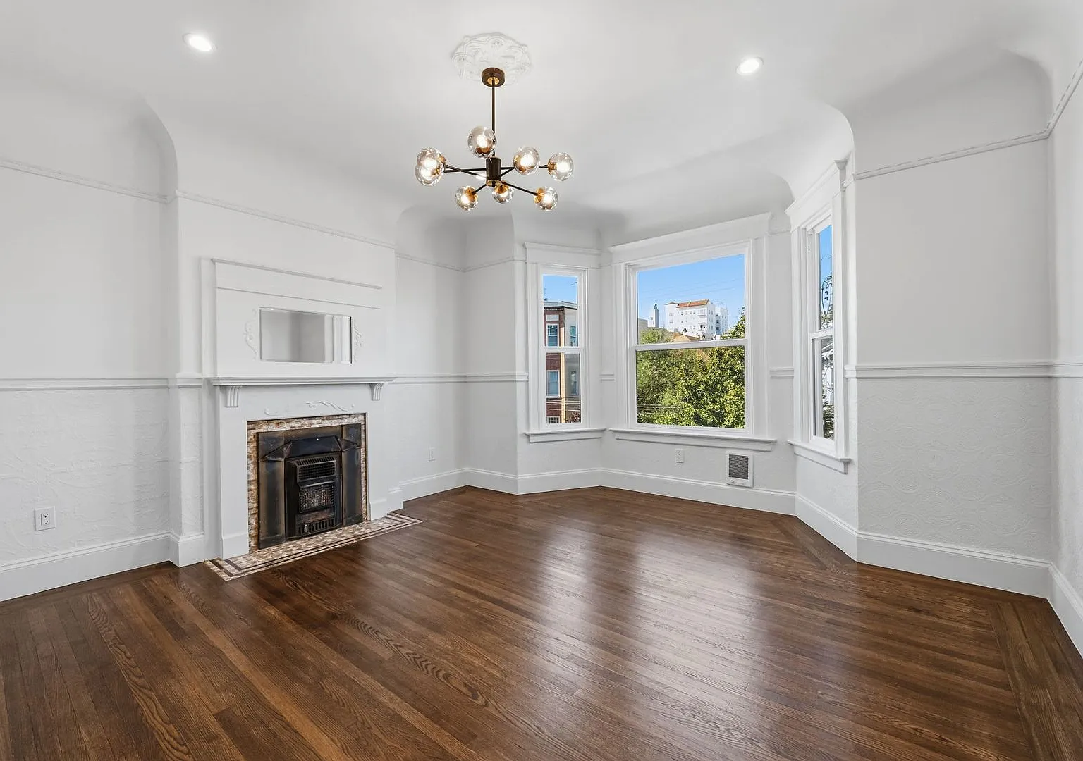 251 San Jose Avenue — Photo 1