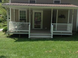 1407 S Eighty Eight Rd, Greensboro, PA 15338