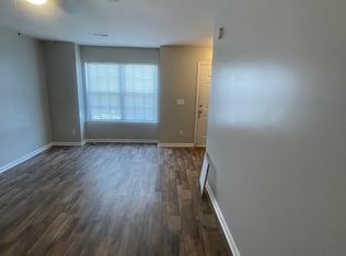 4052 Cedars Pkwy APT C, North Charleston, SC 29420