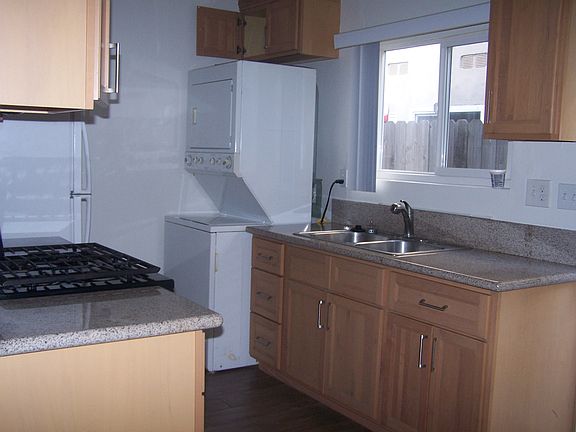 4th image of 2206 W 229th St #A