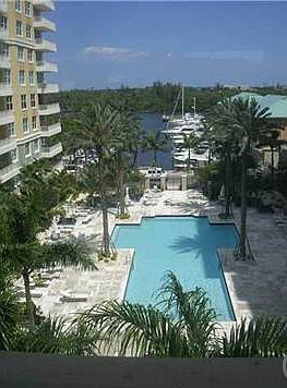2nd image of 700 E Boynton Beach Blvd Unit 411