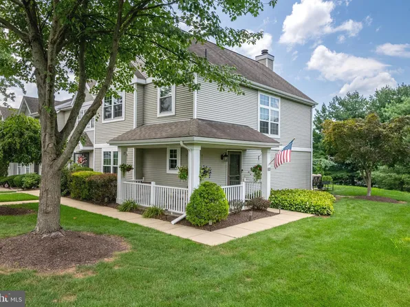 154 Laurel Ct, Wyomissing, PA 19610