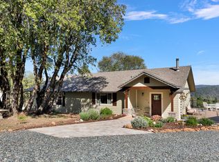 1260 Cerro Vista Dr, Applegate, CA 95703