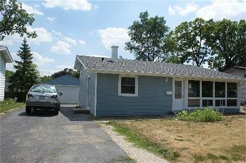 1st image of 921 Garfield Dr
