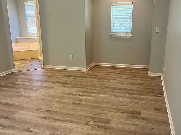 2891 Saint Maarten Ct — Photo 33