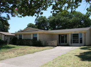3621 Harvard St N, Irving, TX 75062