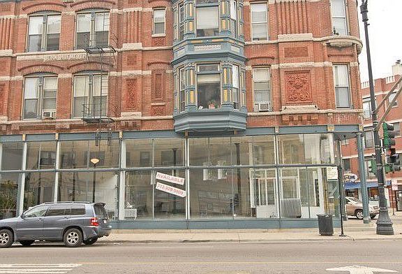 2nd image of 2780 N Lincoln Ave