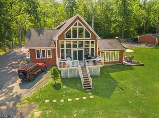 18 Rader Rd, Great Meadows, NJ 07838