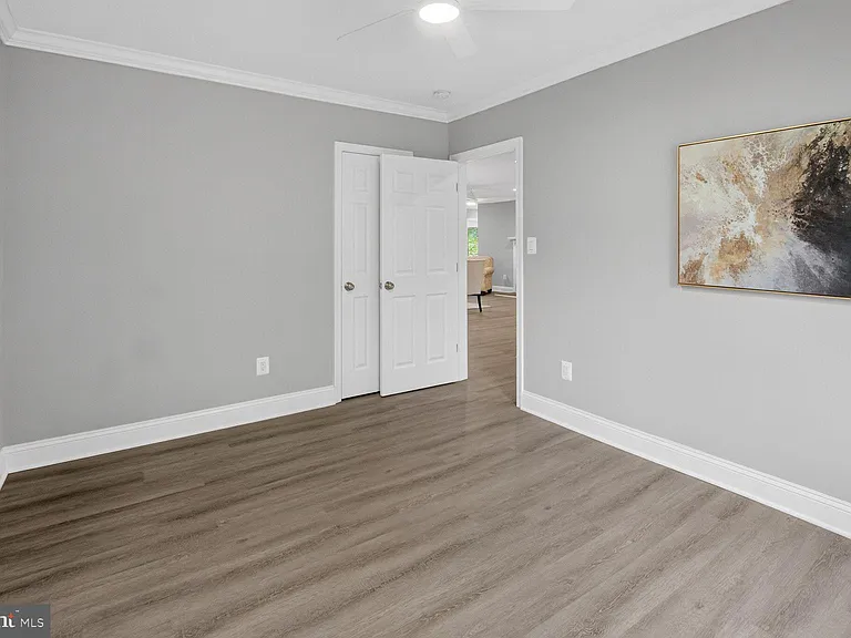 3305 W Coquelin Ter — Photo 25
