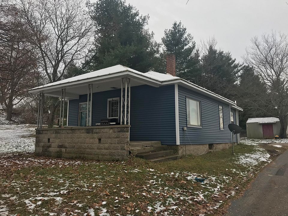 1st image of 1279 Yeomans St