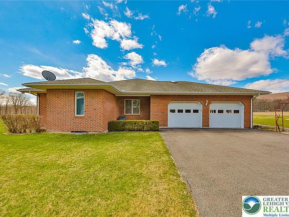 4th image of 3225 Delps Rd