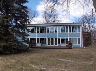 W167N11100 Queens Ct, Germantown, WI 53022
