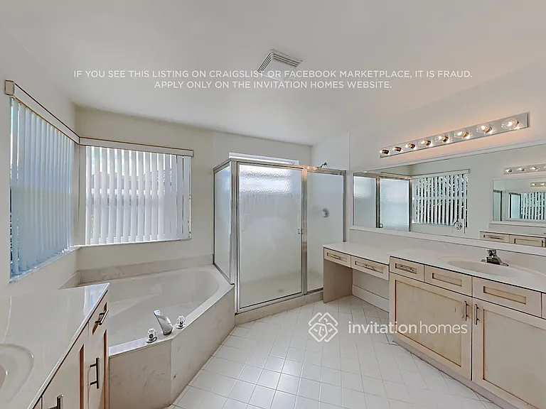 17115 SW 49th Pl — Photo 18