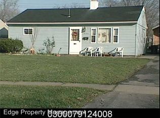 4133 Riverview Ln, Lorain, OH 44055