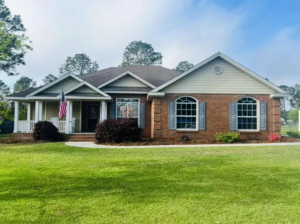 5007 Shadow Ridge Cir, Hahira, GA 31632