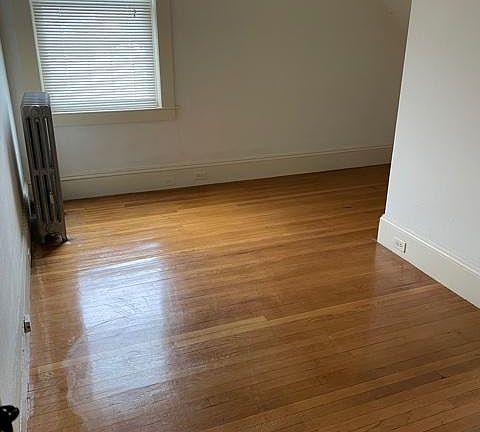 2nd image of 365 Washington St