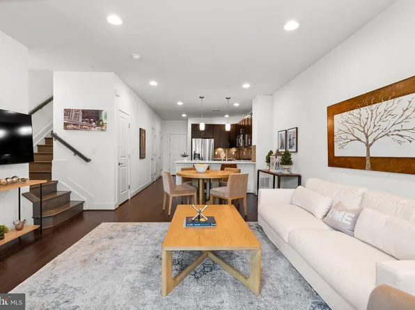 1906 Potomac Ave #101, Alexandria, VA 22301
