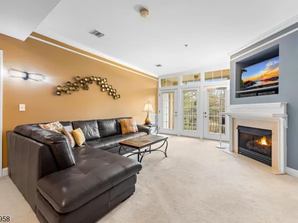 7103 Ravenscroft Rd #103, Clifton City, NJ 07013