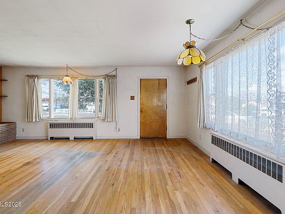 2nd image of 755 Balzar Cir