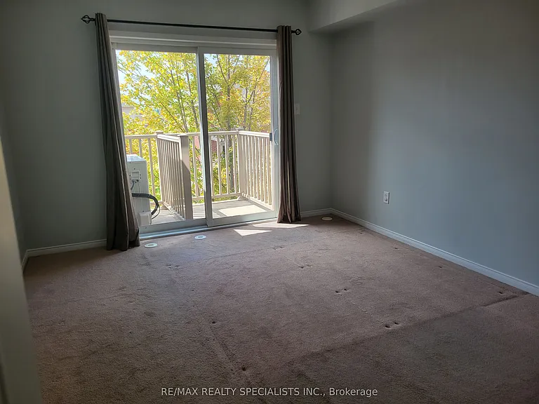 3250 Bentley Dr #6 — Photo 9