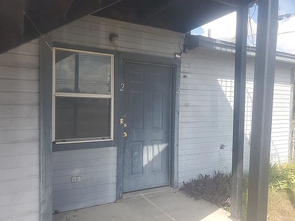 5th image of 908 W Avenue B APT 2