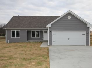 1612 Hannah Dr, Lawrenceburg, KY 40342