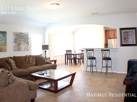 3rd image of 477 Eagle Brook Ln