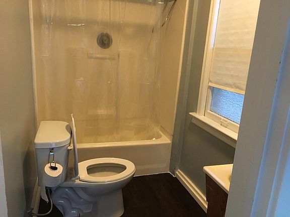 4th image of 41735 N Lotus Ave