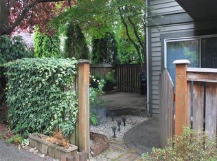 8524 Stone Ave N #B, Seattle, WA 98103