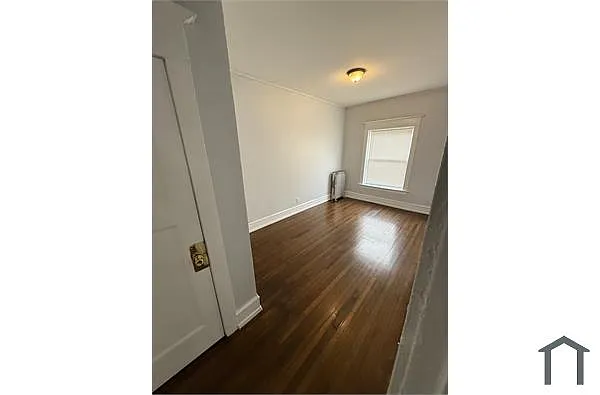 Building Photo - 111 E 45th St #3