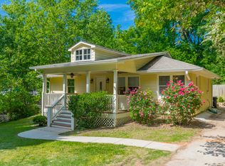 2465 Fallview Ter, East Pt, GA 30344