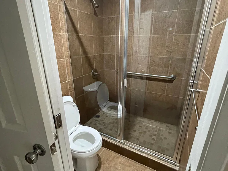 1065 Grandview Cir — Photo 13