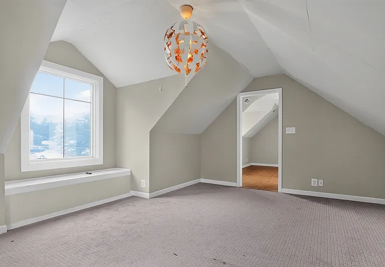 7818 Leland Rd — Photo 32