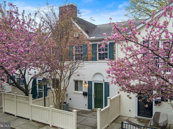 1205 N Van Dorn St, Alexandria, VA 22304