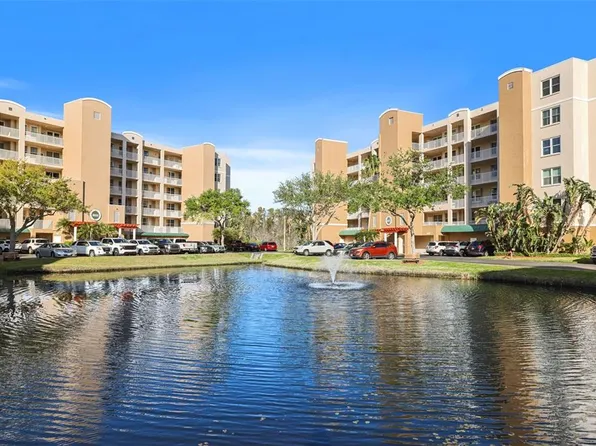 6495 Shoreline Dr APT 8106, Saint Petersburg, FL 33708