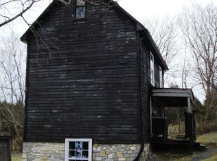 16950 Back Rd, Strasburg, VA 22657