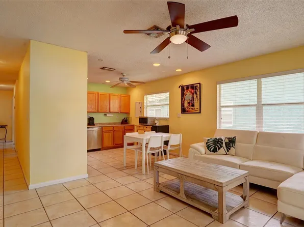 420 NW 49th Street, Oakland Park, FL 33309