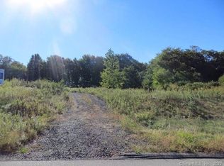 25 Meshomasic Trl, Portland, CT 06480